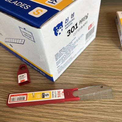 কেনা সহজেই কাটা গাড়ী আবরণ 9mm কাটার ব্লেড অনলাইনে উৎপাদন