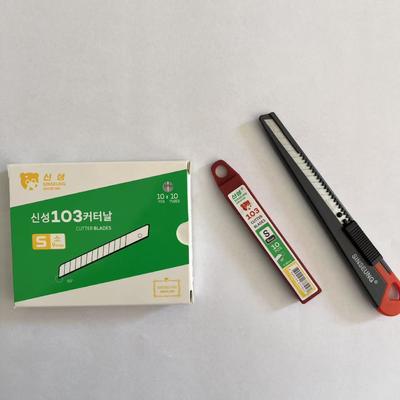 কেনা 9mm Width Silver Small Cutter Blade for Heavy Duty Industrial Cutting অনলাইনে উৎপাদন